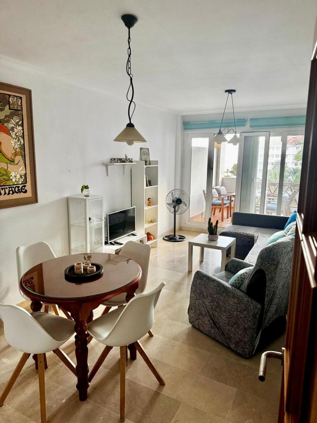 Casa Perfecta Para Parejas Y Familia Манилва Экстерьер фото
